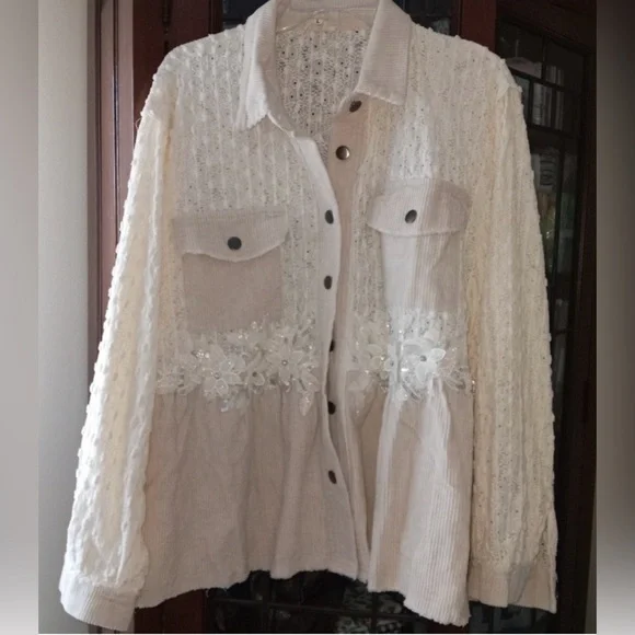 NEW POL Corduroy Beige Oversized Button Down Shacket Jacket Size Small - Picture 5 of 6